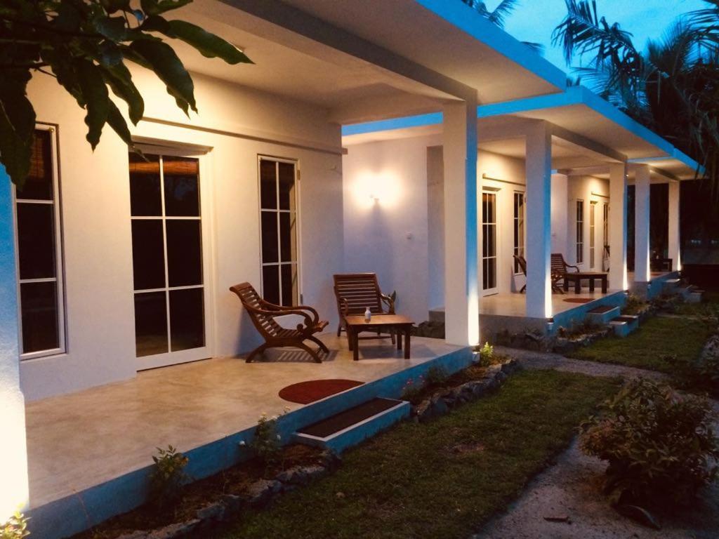 La Perla Bentota Hotel Exterior photo